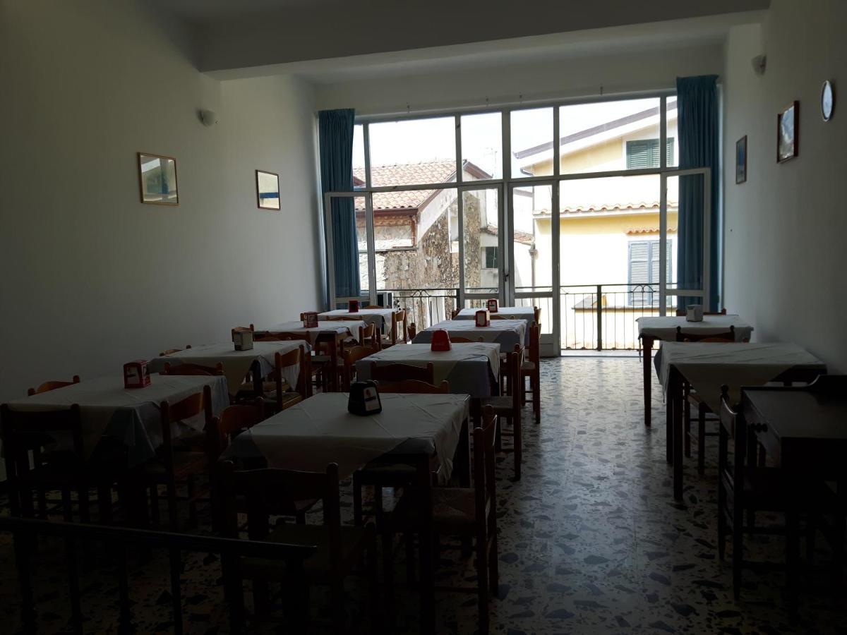 Parigino Hotel ปาลีนูโร ภายนอก รูปภาพ