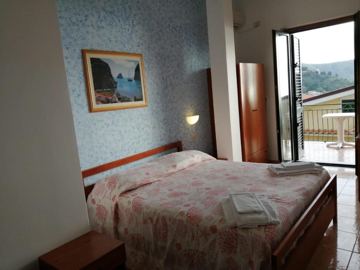 Parigino Hotel ปาลีนูโร ภายนอก รูปภาพ